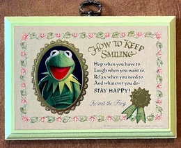 Keepsmilingkermithallmarkplaque