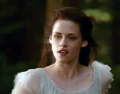 Bella Sparkles.png