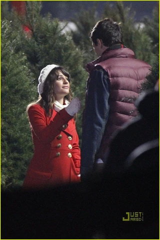 Lea+michele+and+cory+monteith+kiss