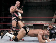 November 28, 2005 Raw.34
