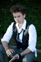 Jackson Rathbone 6
