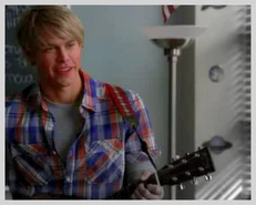 http://glee.wikia