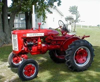 1407-Farmall-130-left-side