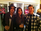 Victoria Avan Noah