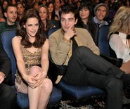 Normal Rob Pattinson 016
