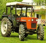 Universal 640DT MFWD-1982
