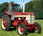 Universal 651 MFWD