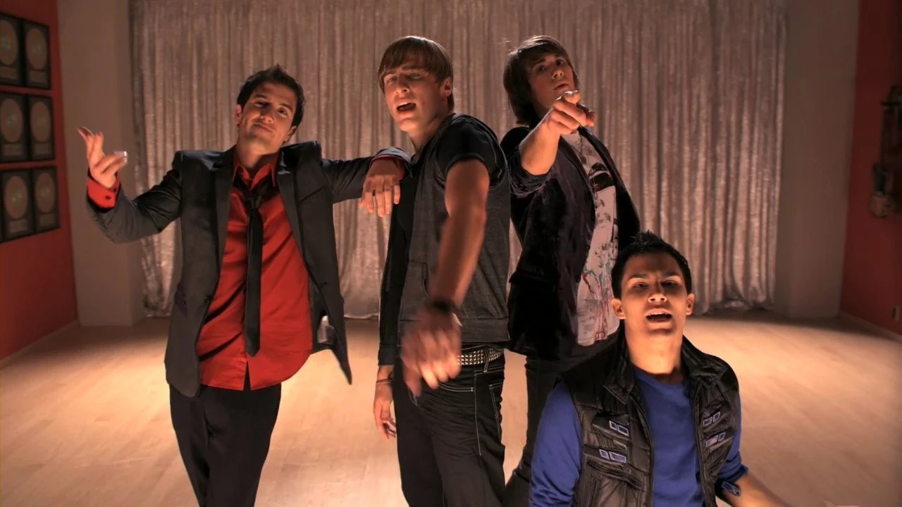 http://images1.wikia.nocookie.net/__cb20110314091127/bigtimerush/images/e/e6/1574.jpg