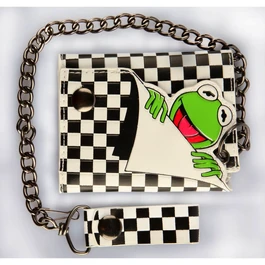 Trifold kermit chain wallet