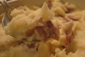 Mashedredpotoeswithgarlic