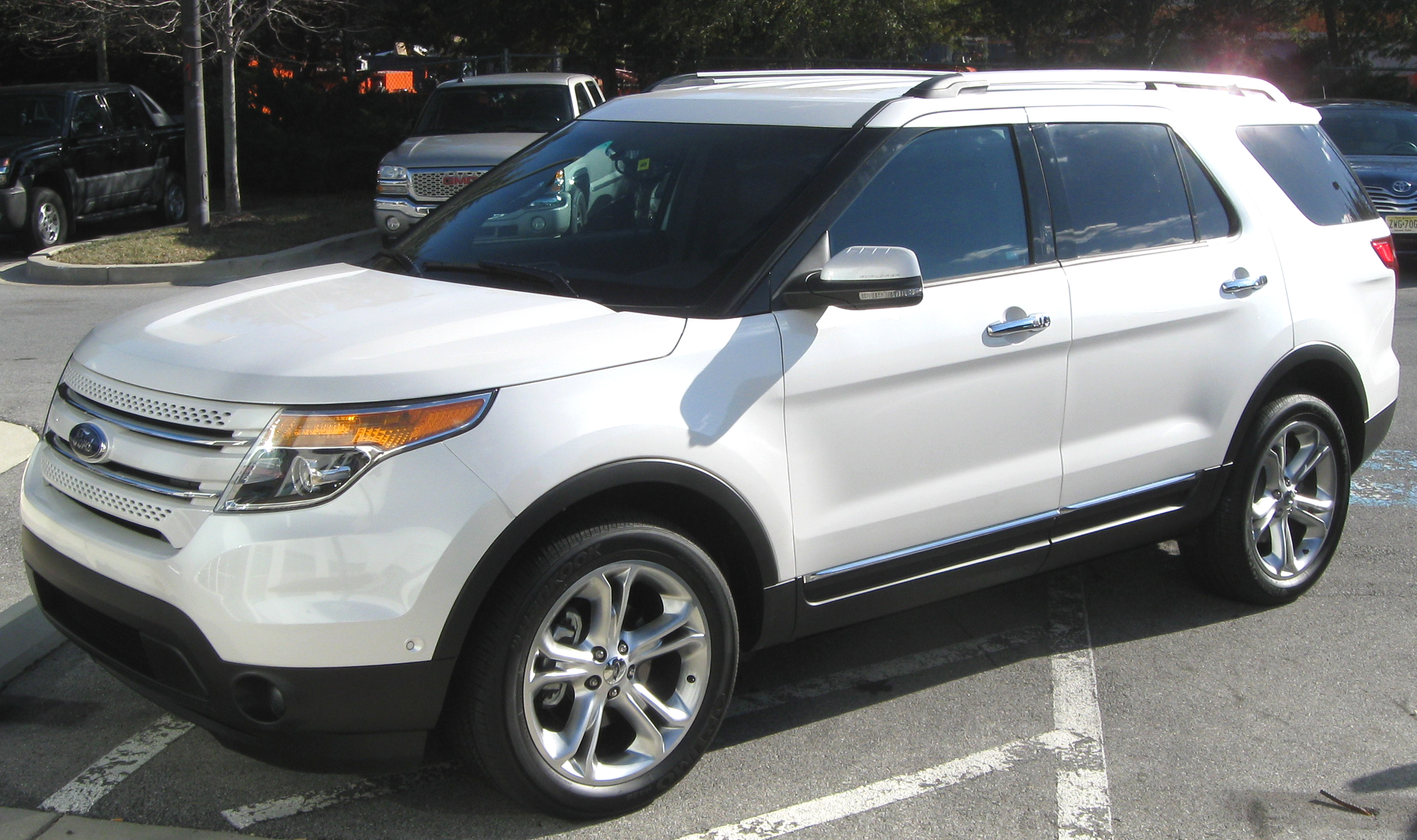 Explorer Saleen