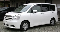 2nd generation Toyota Noah