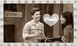Creddiesmile3