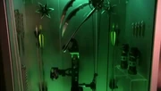 Green Arrow equip