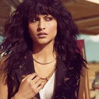 ImagesCAGYD2KH-tinsel-wolf girl-new moon-eclipse-breaking dawn-actor-female-33