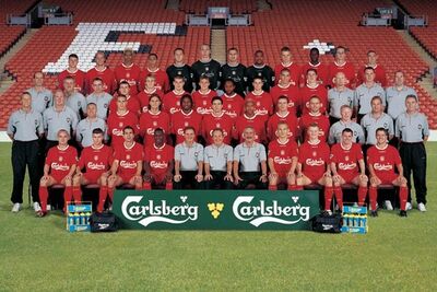 LiverpoolSquad2002-2003.jpg