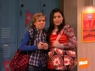 SamCarlyreacttoFreddiecrashing