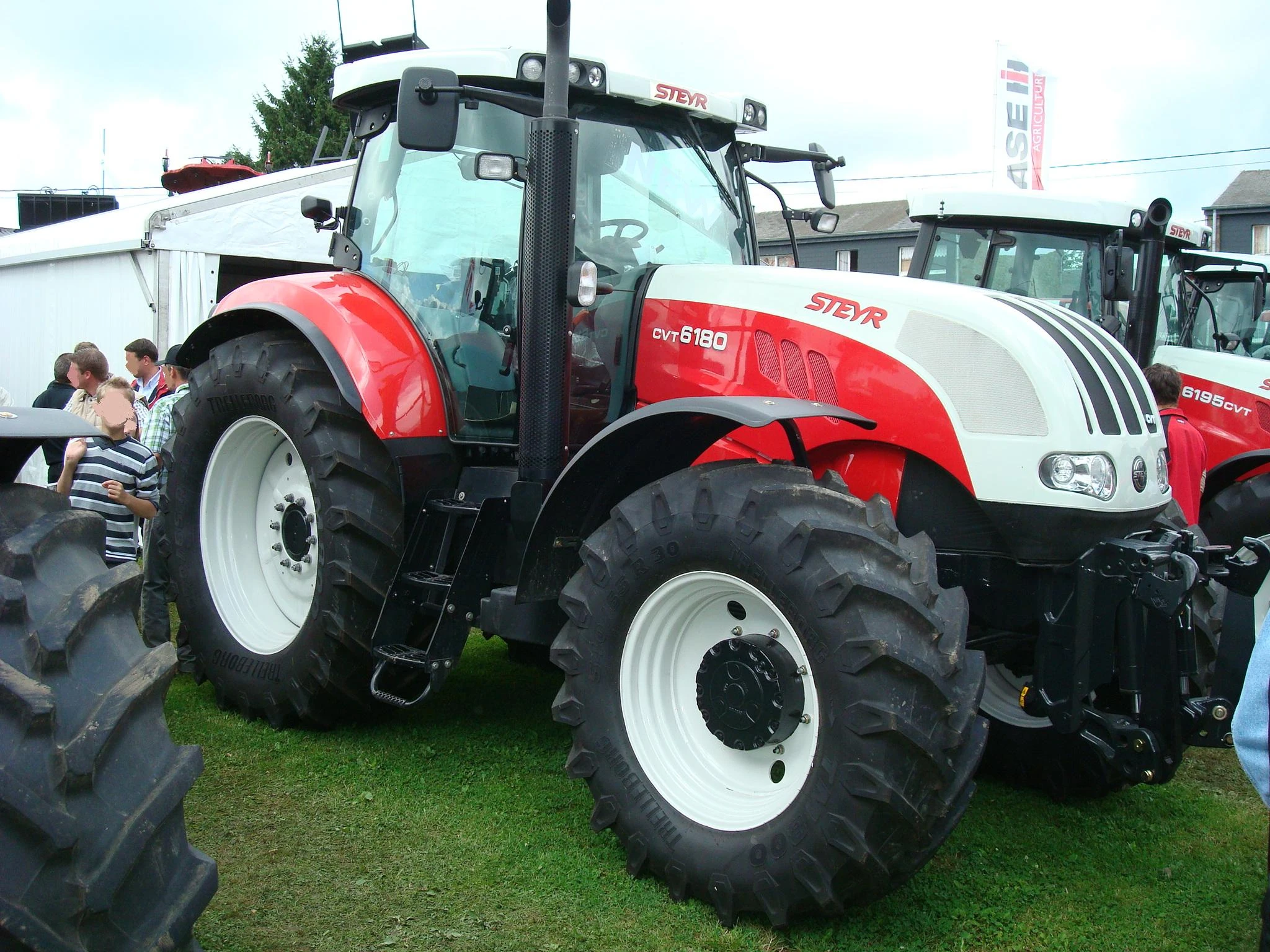 Steyr 6180 CVT Tractor & Construction Plant Wiki The classic