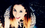 ArianaSmile
