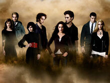The-cullens-hopelessly-addicted-9024497-600-453