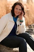 ImagesCAFCYDJL-Lisa Howard
