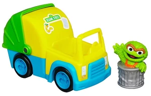 Oscar the grouch's garbage truck hasbro 2