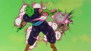 Frieza3rdFormAttacksPiccolo
