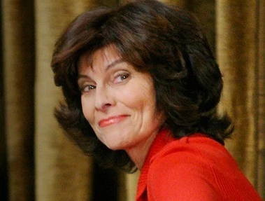 Suzanne Stanwyck (Adrienne Barbeau) - General Hospital Wiki