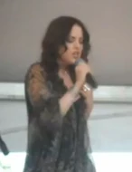 Elizabeth Gillies4