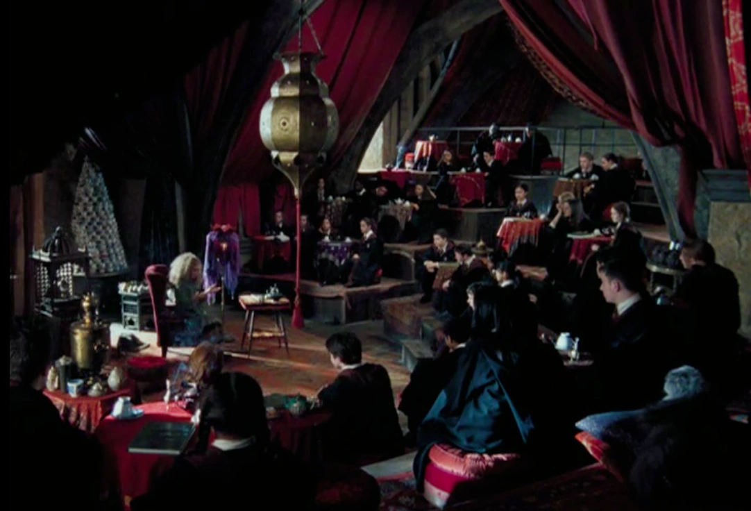 divination Harry potter, Hogwarts classes, Hogwarts aesthetic