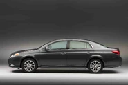 2011avalon007