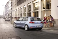 2009-Volkswagen-Golf-6