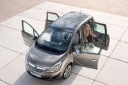 2010-Opel-Meriva-04