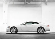 2010 Jaguar XKR 3