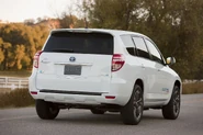 Toyota-RAV4-EV-30