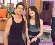 ZiCarly-iHire-An-Idiot-Stills-7