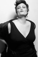 Gallery:Lisa Howard - Twilight ...