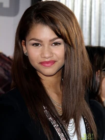 Zendaya LS