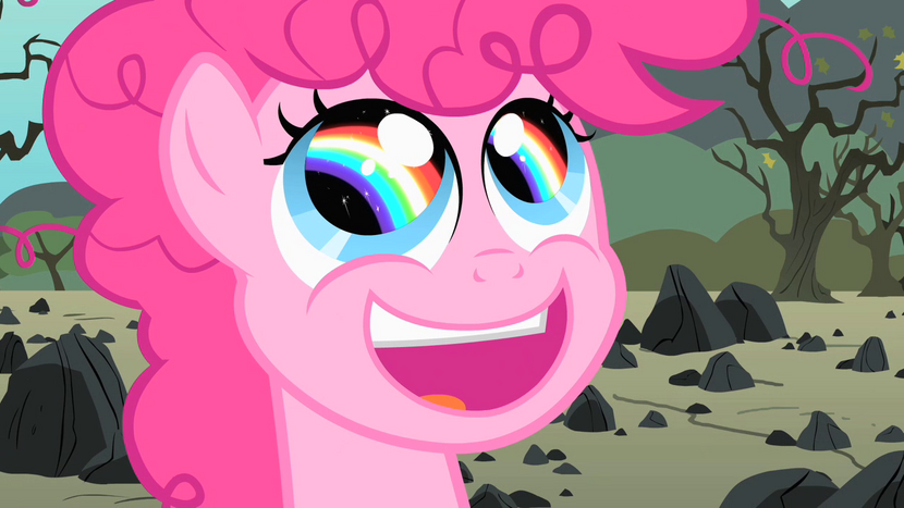 [Bild: 830px-First_Pinkie_Pie_smile_S1E23.png]