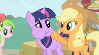 Twilight not sure if wants S1E1