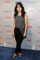 Elizabethreaser4