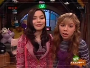 CarlySamshouldertoshoulderoniCarly
