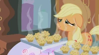 Applejack tiired S01E04