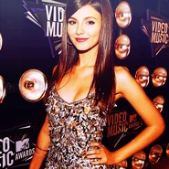Tumblr ltj35ugkHK1r5puixo1 500