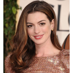 Anne Hathaway Makeup on Anne Hathaway   Rio Fanon Wiki