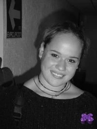Karla Falcón dubs the voice of Nikki Fernandez