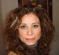 Claudia Motta dubs the voice of Penelope "Penny" Widmore