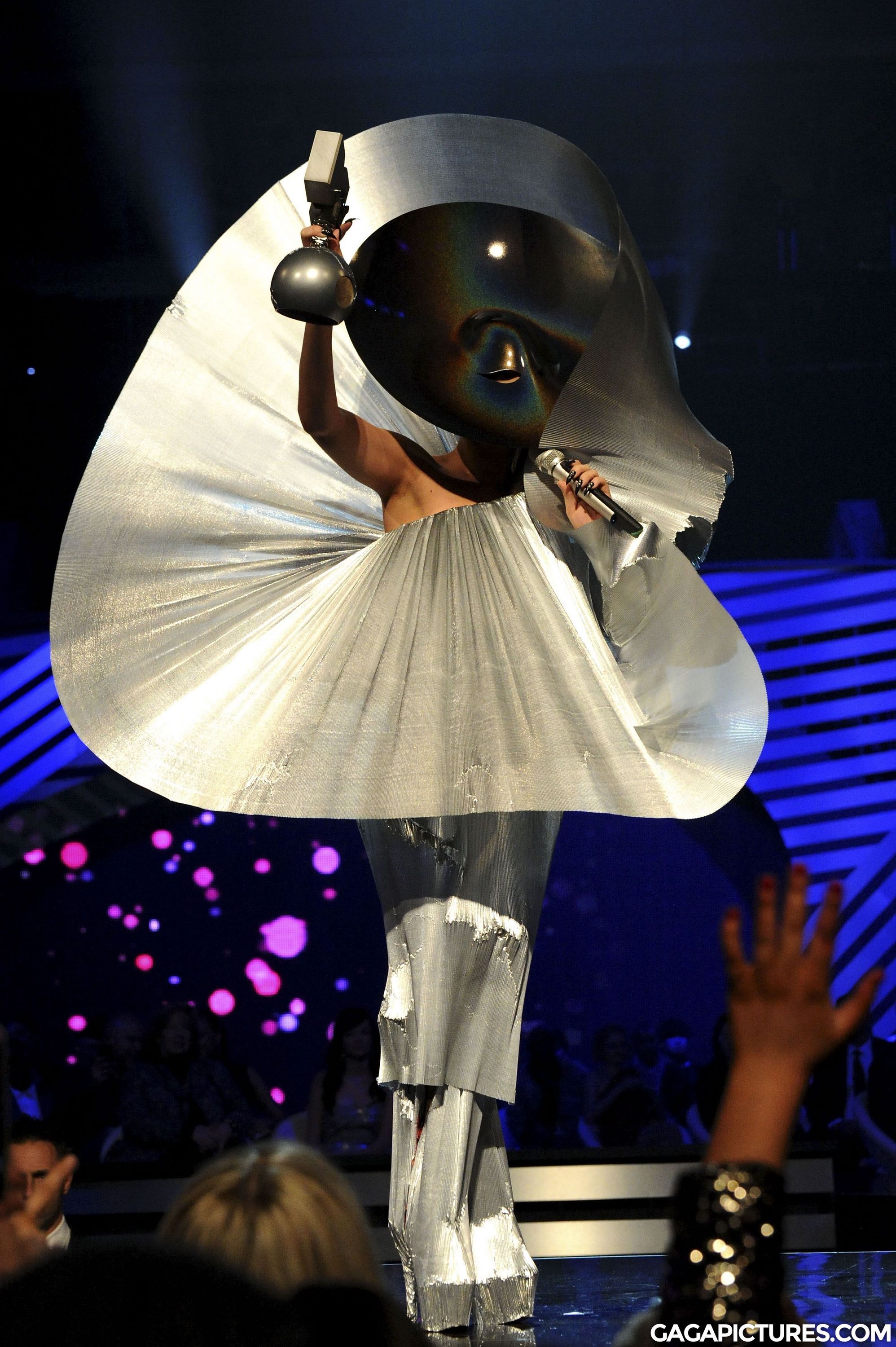 the fame monster the fame monster