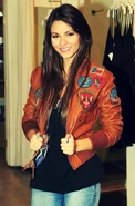 Tumblr luwp1xBl5a1r6ip13o1 500
