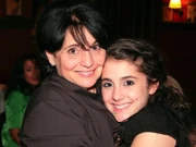 Arigrande20